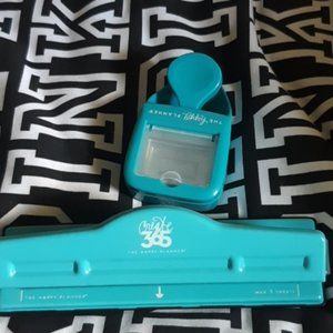 HAPPY PLANNER CLASSIC HOLE PUNCHER AND STICKER